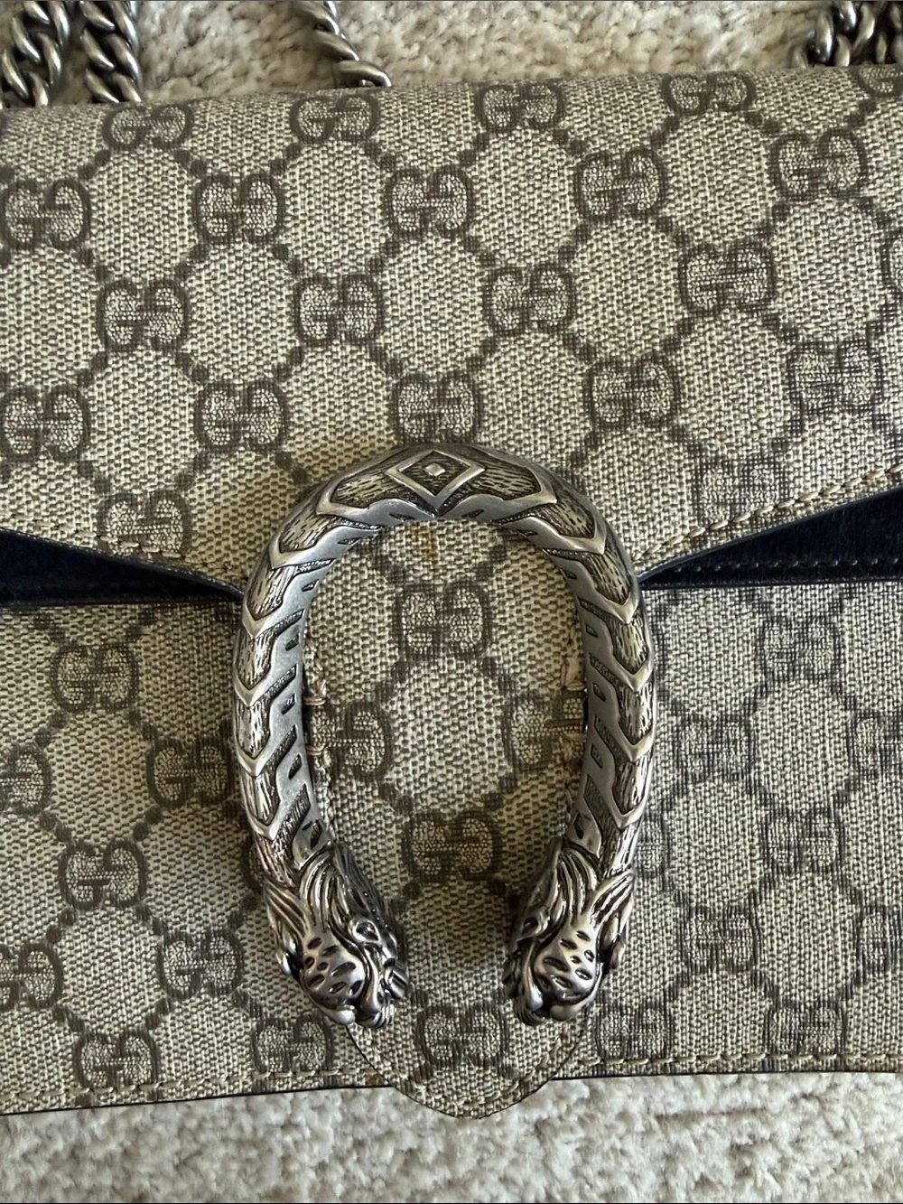 Gucci shoulder bag